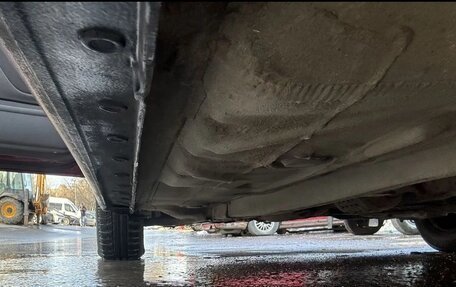 Toyota Avensis III рестайлинг, 1998 год, 415 000 рублей, 23 фотография