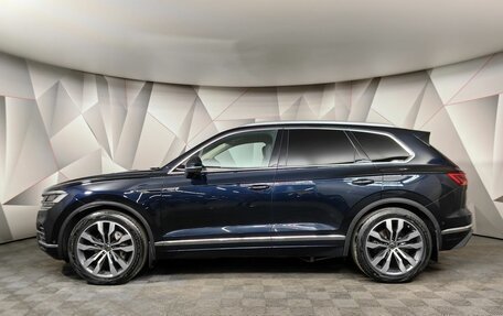 Volkswagen Touareg III, 2021 год, 6 100 000 рублей, 5 фотография