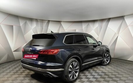Volkswagen Touareg III, 2021 год, 6 100 000 рублей, 2 фотография