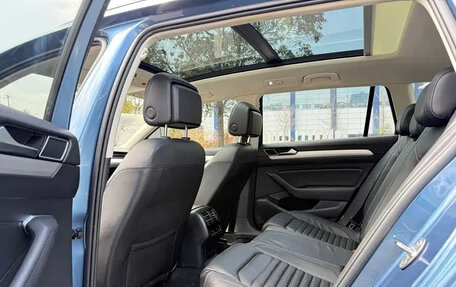 Volkswagen Passat B8 рестайлинг, 2018 год, 1 850 055 рублей, 8 фотография