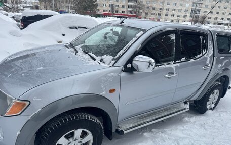Mitsubishi L200 IV рестайлинг, 2007 год, 1 250 000 рублей, 3 фотография