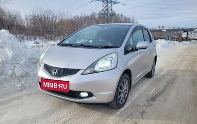 Honda Fit III, 2010 год, 860 000 рублей, 1 фотография
