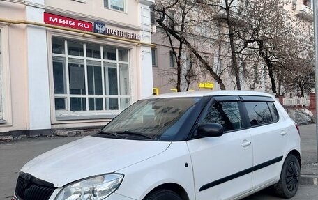 Skoda Fabia II, 2011 год, 420 000 рублей, 1 фотография