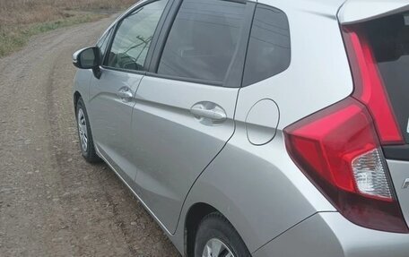 Honda Fit III, 2016 год, 930 000 рублей, 4 фотография