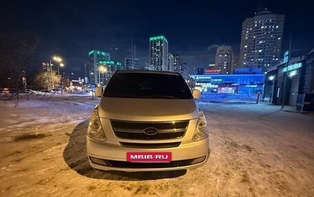 Hyundai Grand Starex Grand Starex I рестайлинг 2, 2009 год, 1 150 000 рублей, 2 фотография