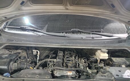 Hyundai Grand Starex Grand Starex I рестайлинг 2, 2009 год, 1 150 000 рублей, 17 фотография