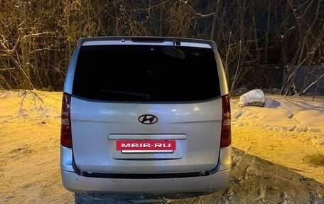 Hyundai Grand Starex Grand Starex I рестайлинг 2, 2009 год, 1 150 000 рублей, 6 фотография