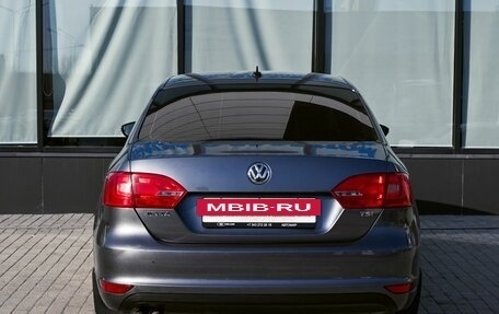 Volkswagen Jetta VI, 2013 год, 931 000 рублей, 4 фотография