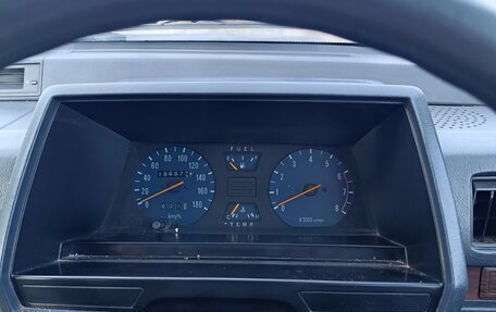 Mitsubishi Chariot I, 1986 год, 150 000 рублей, 11 фотография