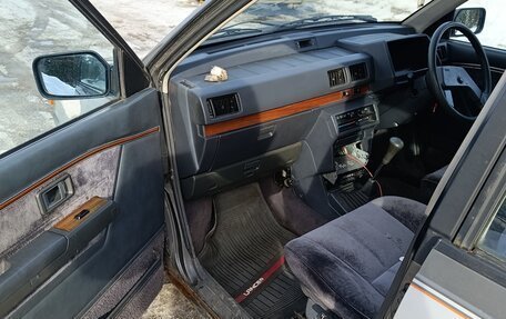 Mitsubishi Chariot I, 1986 год, 150 000 рублей, 14 фотография