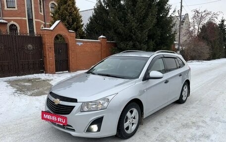 Chevrolet Cruze II, 2013 год, 699 999 рублей, 2 фотография