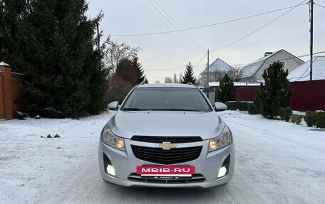 Chevrolet Cruze II, 2013 год, 699 999 рублей, 3 фотография