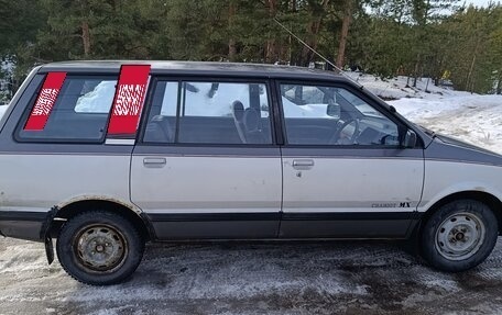 Mitsubishi Chariot I, 1986 год, 150 000 рублей, 19 фотография
