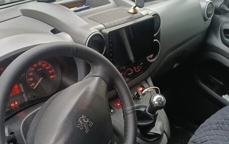 Peugeot Partner II рестайлинг 2, 2013 год, 510 000 рублей, 9 фотография