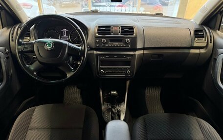 Skoda Fabia II, 2010 год, 599 000 рублей, 8 фотография