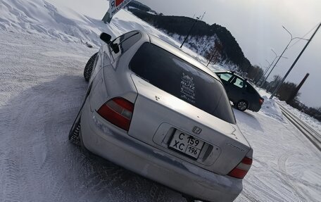 Honda Accord VII рестайлинг, 1996 год, 185 000 рублей, 4 фотография