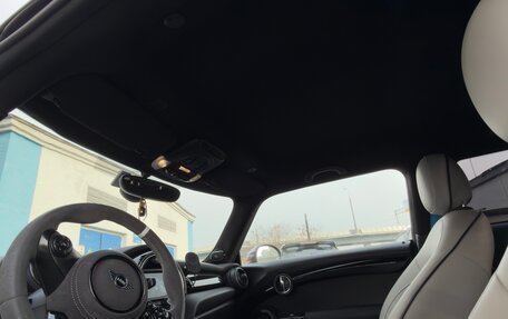 MINI Hatch, 2019 год, 1 850 000 рублей, 6 фотография