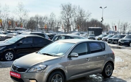 KIA cee'd I рестайлинг, 2011 год, 659 000 рублей, 1 фотография