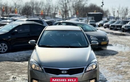 KIA cee'd I рестайлинг, 2011 год, 659 000 рублей, 2 фотография