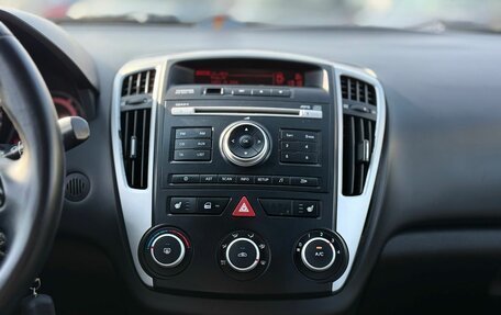 KIA cee'd I рестайлинг, 2011 год, 659 000 рублей, 17 фотография