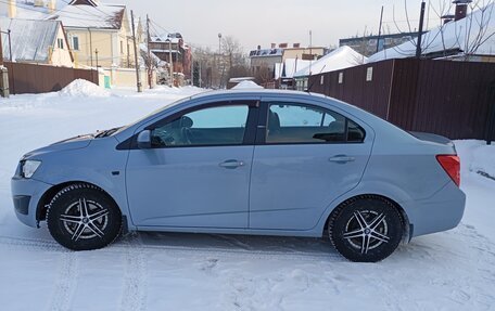 Chevrolet Aveo III, 2012 год, 600 000 рублей, 2 фотография