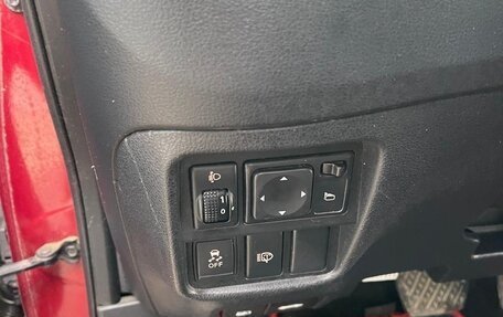 Nissan Juke II, 2012 год, 770 000 рублей, 13 фотография