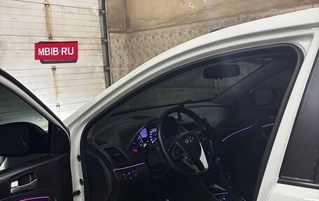 Hyundai Solaris II рестайлинг, 2016 год, 645 000 рублей, 6 фотография