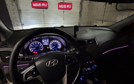 Hyundai Solaris II рестайлинг, 2016 год, 645 000 рублей, 8 фотография