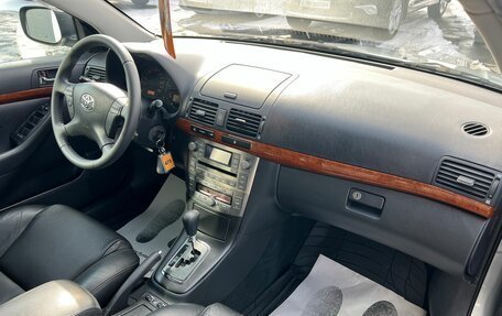 Toyota Avensis III рестайлинг, 2008 год, 999 999 рублей, 13 фотография