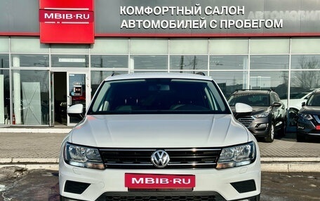 Volkswagen Tiguan II, 2018 год, 2 360 000 рублей, 2 фотография