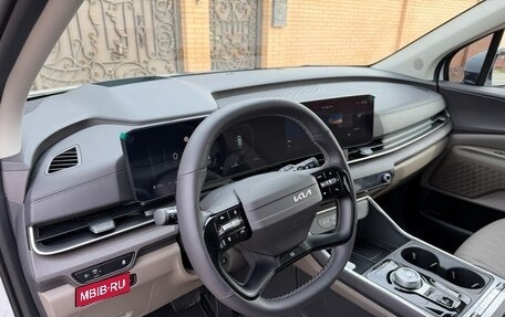 KIA Carnival, 2025 год, 6 590 000 рублей, 15 фотография