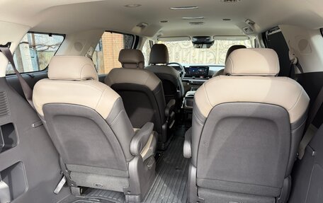 KIA Carnival, 2025 год, 6 590 000 рублей, 27 фотография