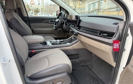 KIA Carnival, 2025 год, 6 590 000 рублей, 32 фотография