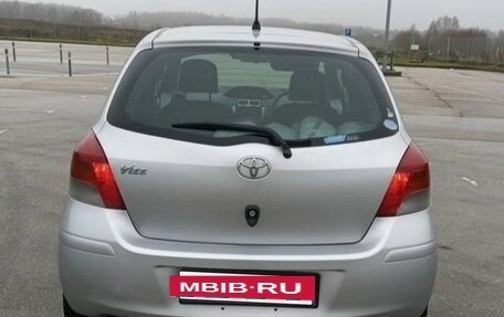 Toyota Vitz, 2009 год, 550 000 рублей, 4 фотография