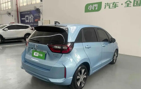 Honda Fit, 2022 год, 1 060 000 рублей, 5 фотография