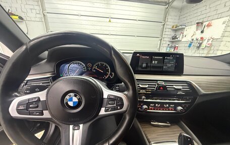 BMW 5 серия, 2017 год, 3 650 000 рублей, 22 фотография