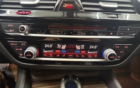 BMW 5 серия, 2017 год, 3 650 000 рублей, 23 фотография