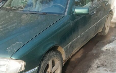 Mercedes-Benz C-Класс, 1994 год, 370 000 рублей, 3 фотография