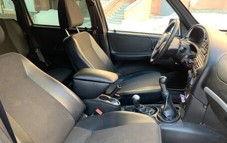 Chevrolet Niva I рестайлинг, 2012 год, 460 000 рублей, 8 фотография