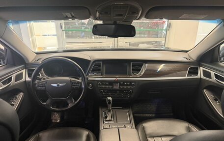 Hyundai Genesis II, 2016 год, 2 100 500 рублей, 11 фотография