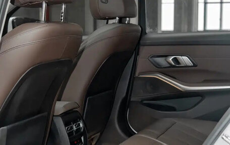 BMW 3 серия, 2022 год, 3 150 000 рублей, 13 фотография