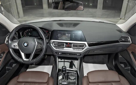 BMW 3 серия, 2022 год, 3 150 000 рублей, 9 фотография