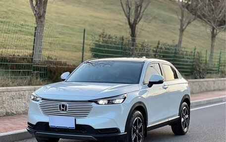 Honda Vezel, 2023 год, 2 120 000 рублей, 1 фотография