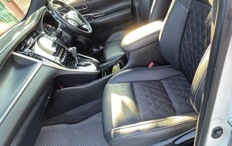 Toyota Harrier, 2019 год, 3 150 000 рублей, 23 фотография