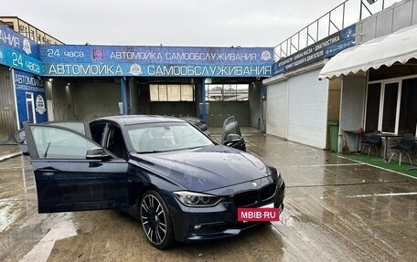 BMW 3 серия, 2012 год, 1 900 000 рублей, 7 фотография