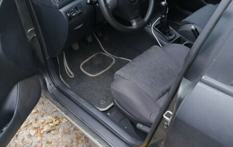 Toyota Corolla, 2002 год, 335 000 рублей, 4 фотография