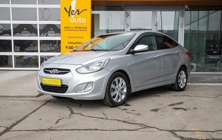 Hyundai Solaris II рестайлинг, 2011 год, 878 000 рублей, 2 фотография