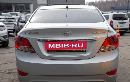 Hyundai Solaris II рестайлинг, 2011 год, 878 000 рублей, 4 фотография