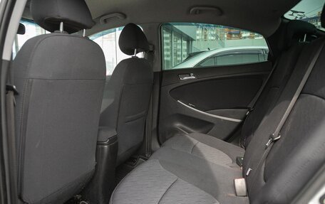 Hyundai Solaris II рестайлинг, 2011 год, 878 000 рублей, 14 фотография