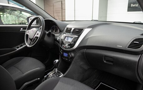 Hyundai Solaris II рестайлинг, 2011 год, 878 000 рублей, 19 фотография